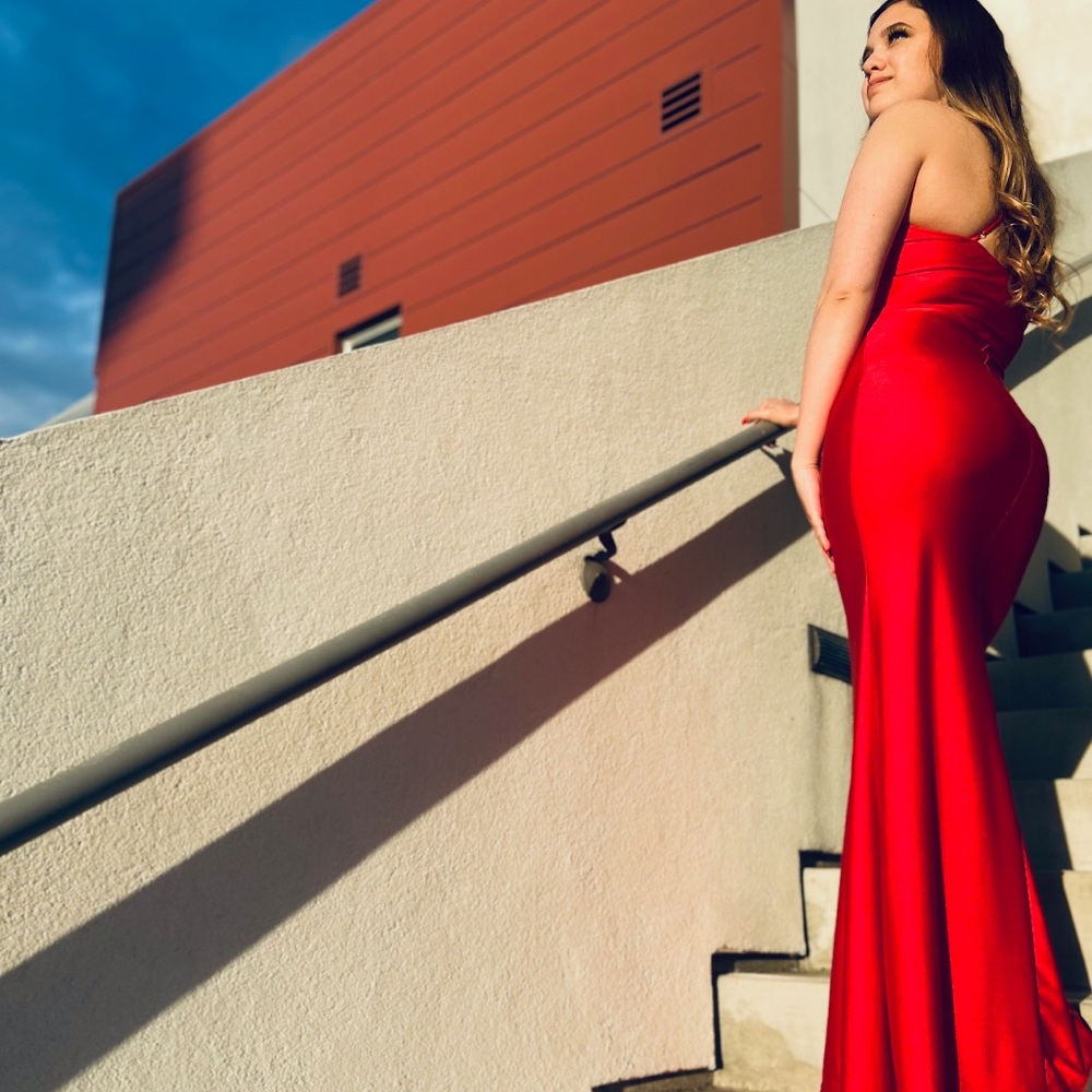 Red formal dress/ prom dress